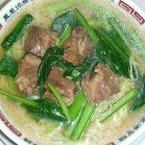 牛バラ湯麺